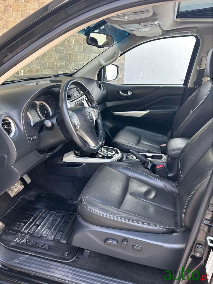 2019' Nissan Navara photo #2