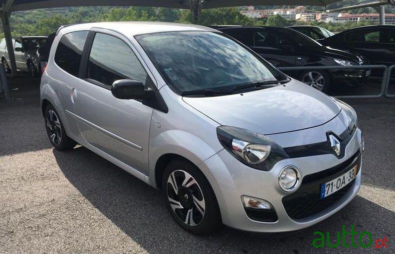 2013' Renault Twingo 1.5 Dci Dynamique S photo #1