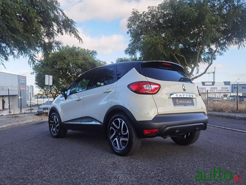 2015' Renault Captur 1.5 Dci Exclusive photo #6