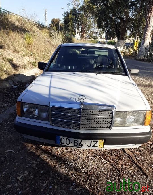 1991' Mercedes-Benz 190 photo #1