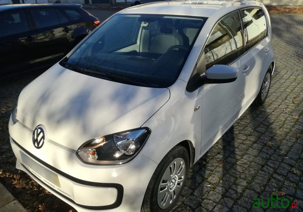 2014' Volkswagen Up! photo #3