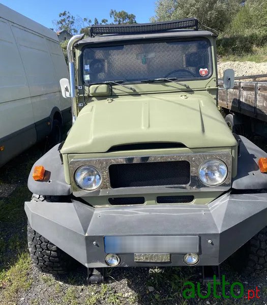 1981' Toyota Land Cruiser photo #1