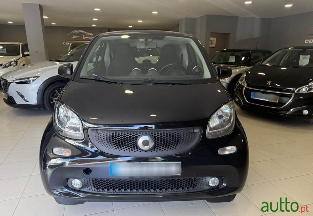 2015' Smart Fortwo 1.0 Passion 71 photo #2