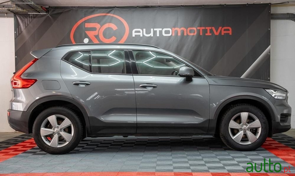 2019' Volvo Xc 40 2.0 D3 Momentum photo #5