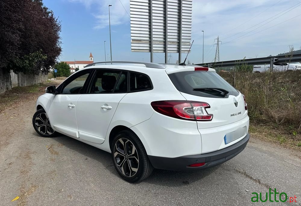 2014' Renault Mégane Sport Tourer photo #5