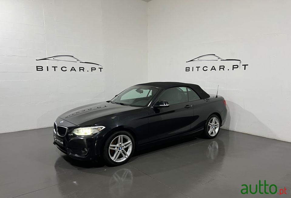 2016' BMW 220 Sport photo #1