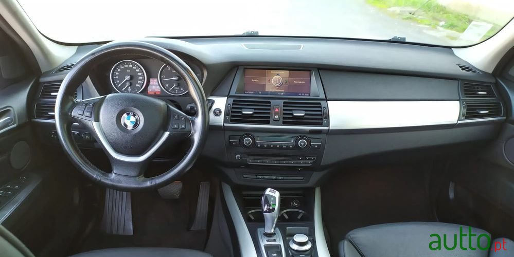 2009' BMW X5 35 D Xdrive photo #3