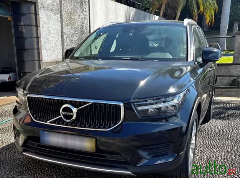 2018' Volvo Xc 40 photo #1