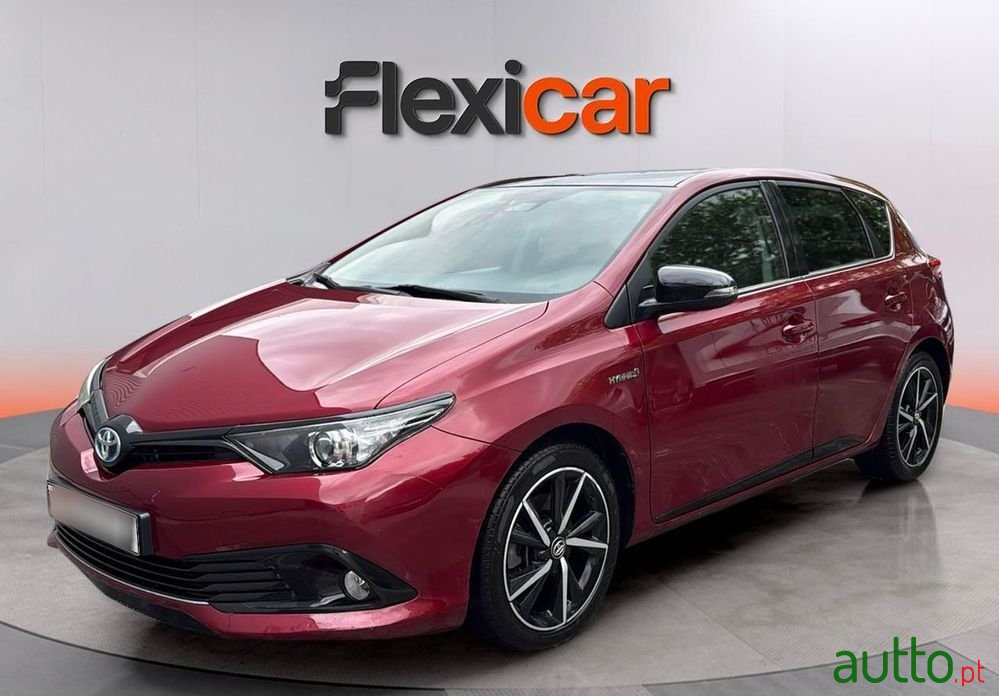 2017' Toyota Auris photo #1