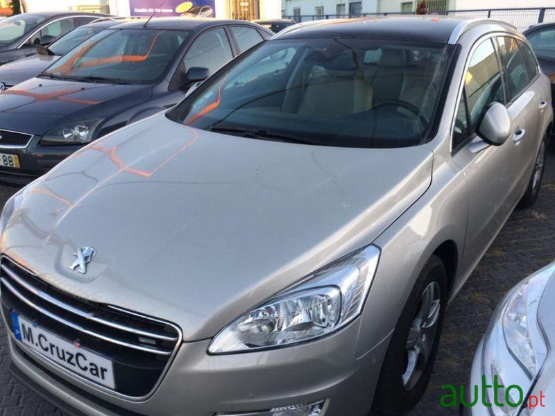 2012' Peugeot 508 Sw photo #1