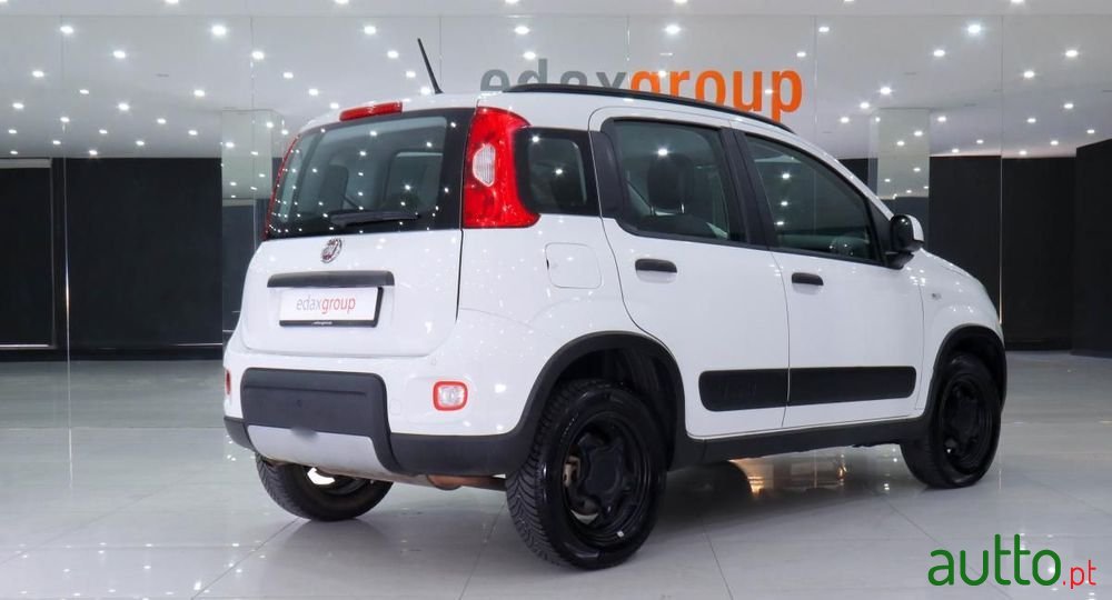 2020' Fiat Panda photo #3