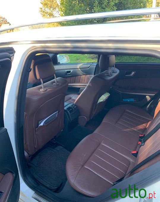 2014' Mercedes-Benz E-300 photo #6