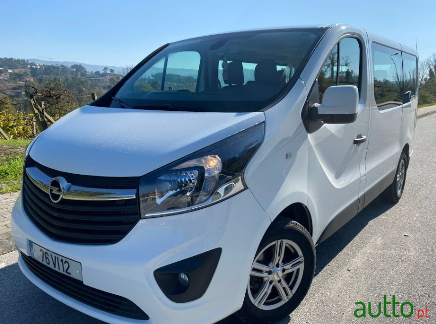 2018' Opel Vivaro photo #1
