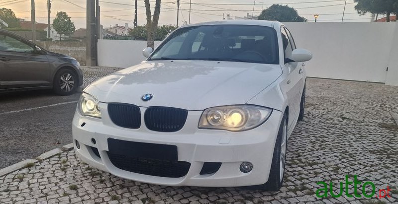 2009' BMW 120 D Dpf Aut. Edition Sport photo #1