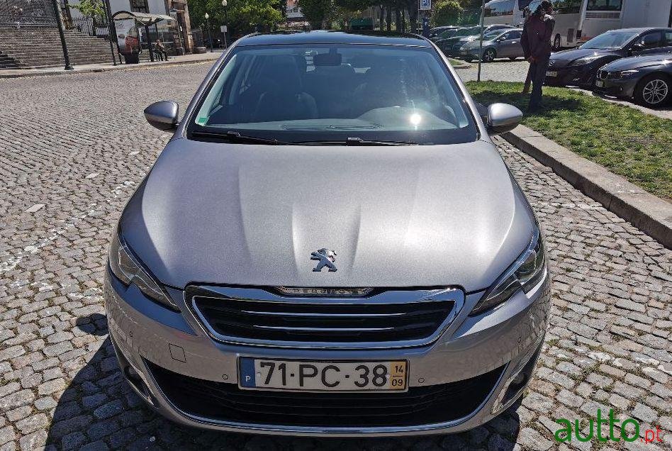 2014' Peugeot 308 photo #3