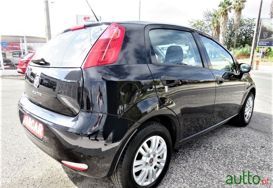 2017' Fiat Punto photo #6