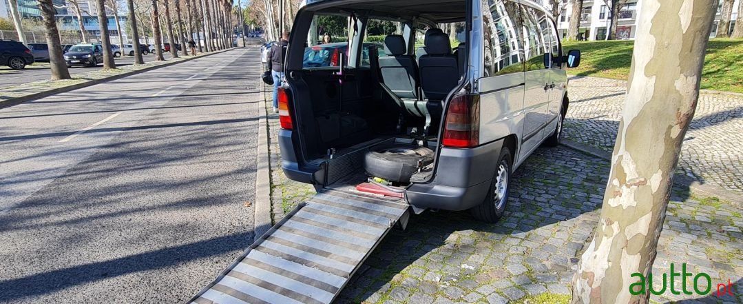 1999' Mercedes-Benz Vito photo #1