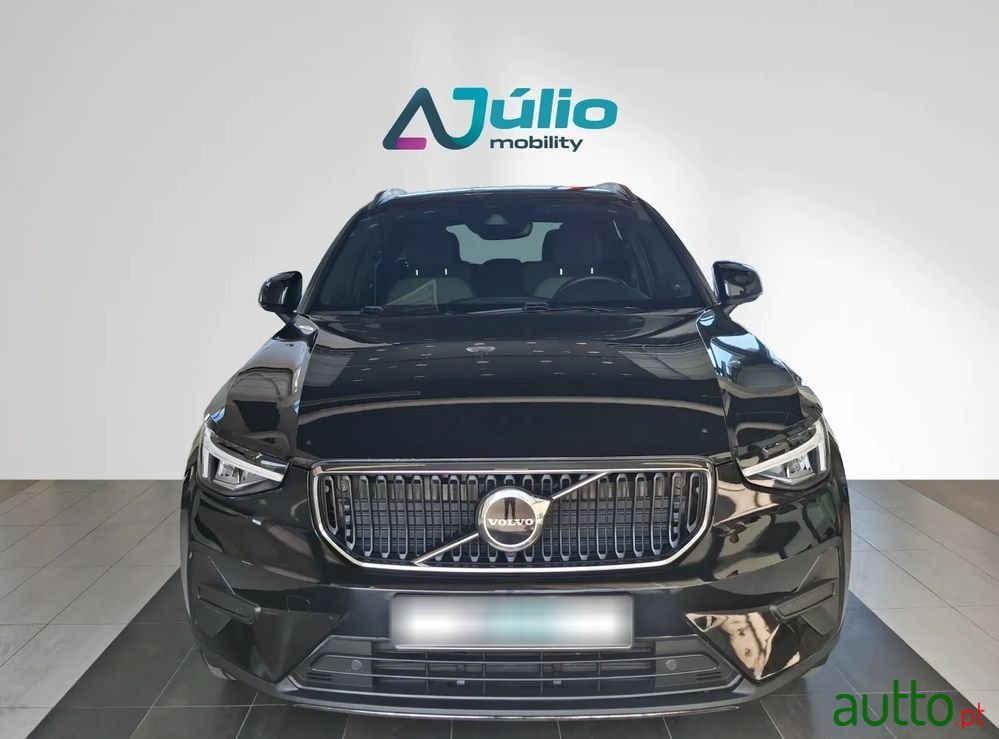 2023' Volvo Xc 40 photo #3