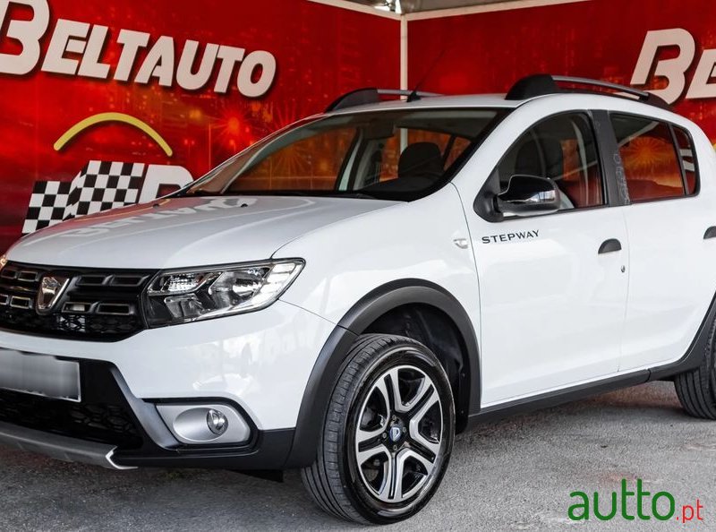 2021' Dacia Sandero photo #1