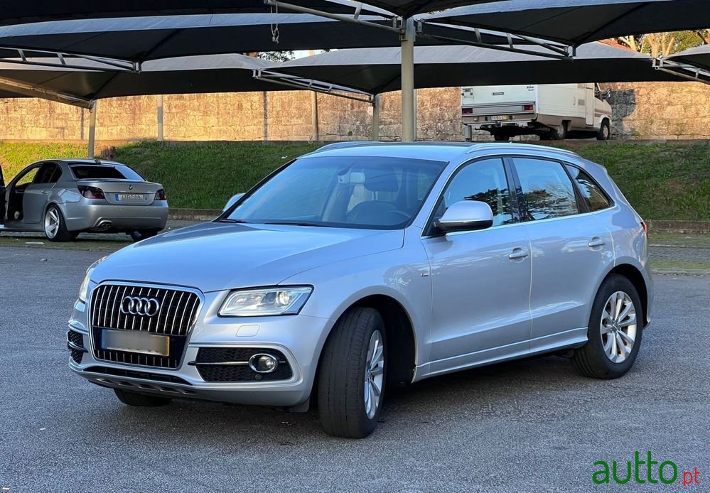 2014' Audi Q5 S-Line photo #3