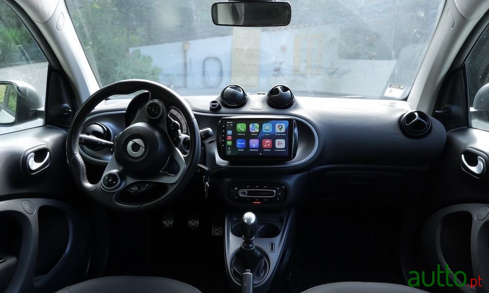 2016' Smart Fortwo photo #5