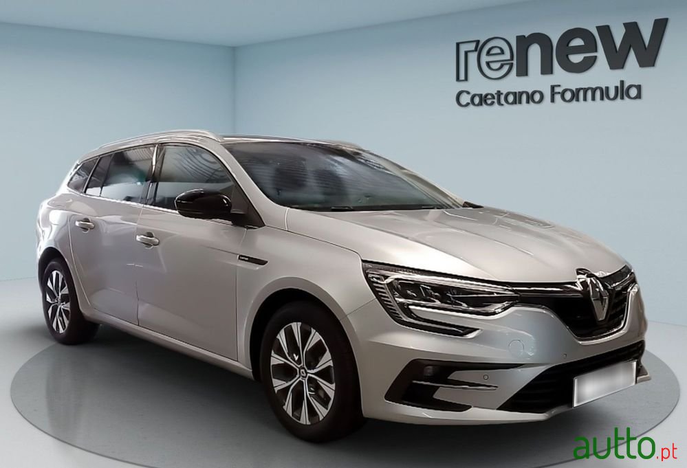 2022' Renault Megane Sport Tourer photo #2