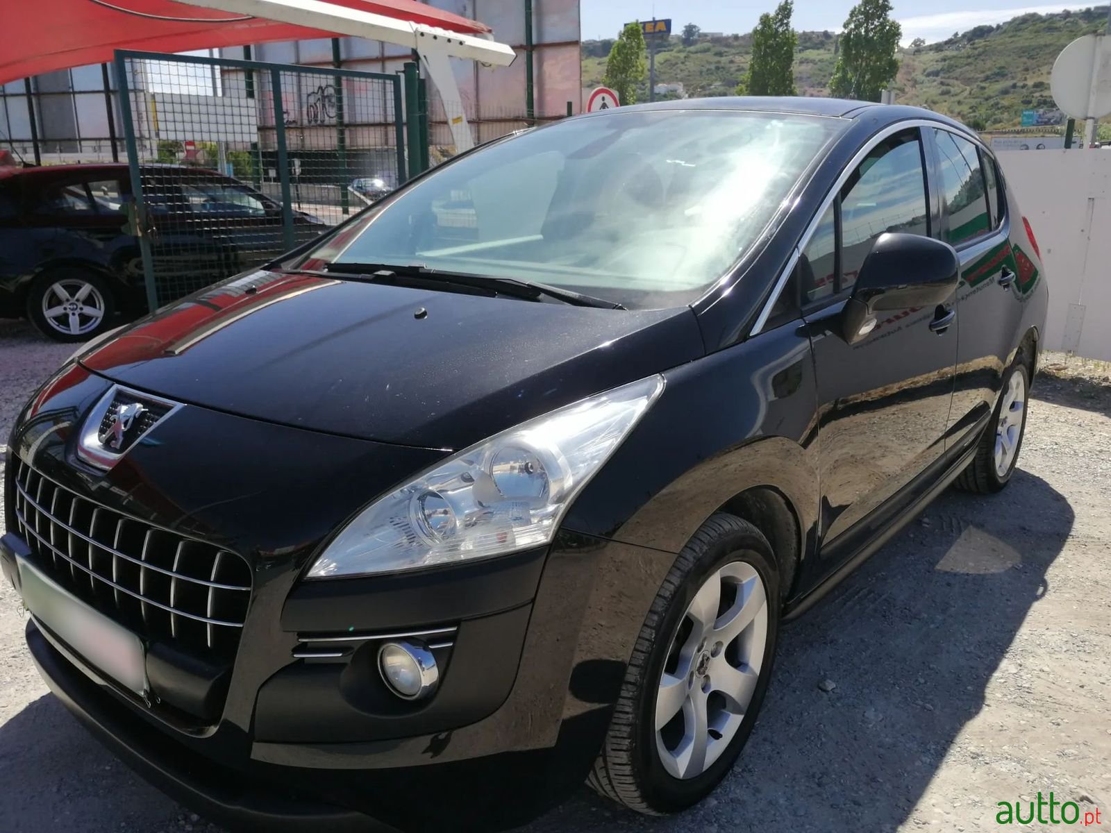 2011' Peugeot 3008 photo #2