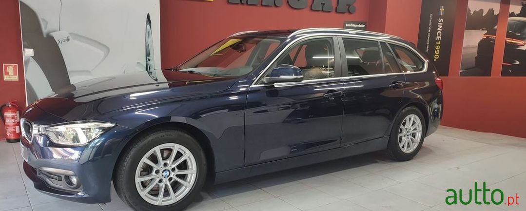 2017' BMW 320 photo #1