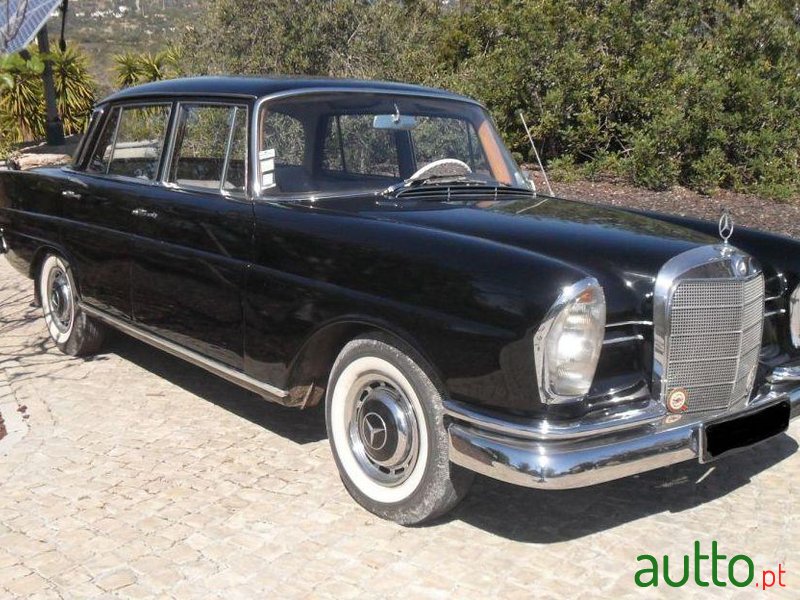 1965' Mercedes-Benz 220 photo #1