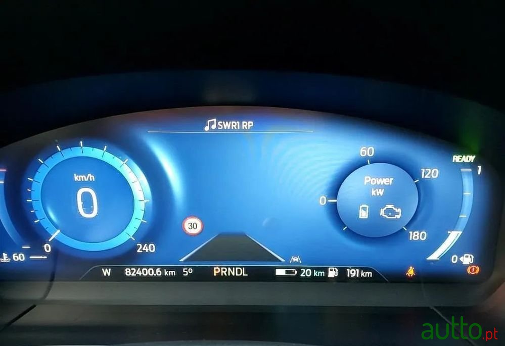 2021' Ford Kuga 2.5 Phev St-Line photo #5