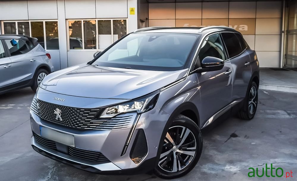 2022' Peugeot 3008 photo #1