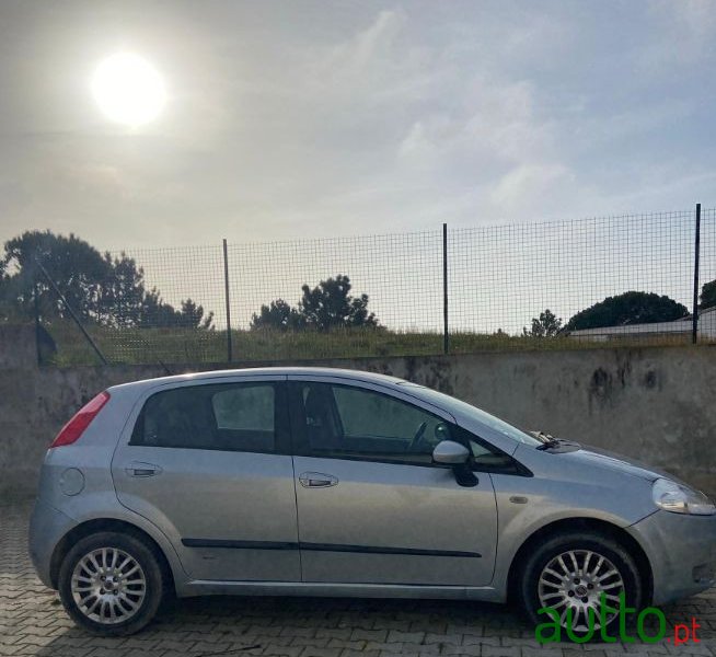 2008' Fiat Grande Punto photo #4