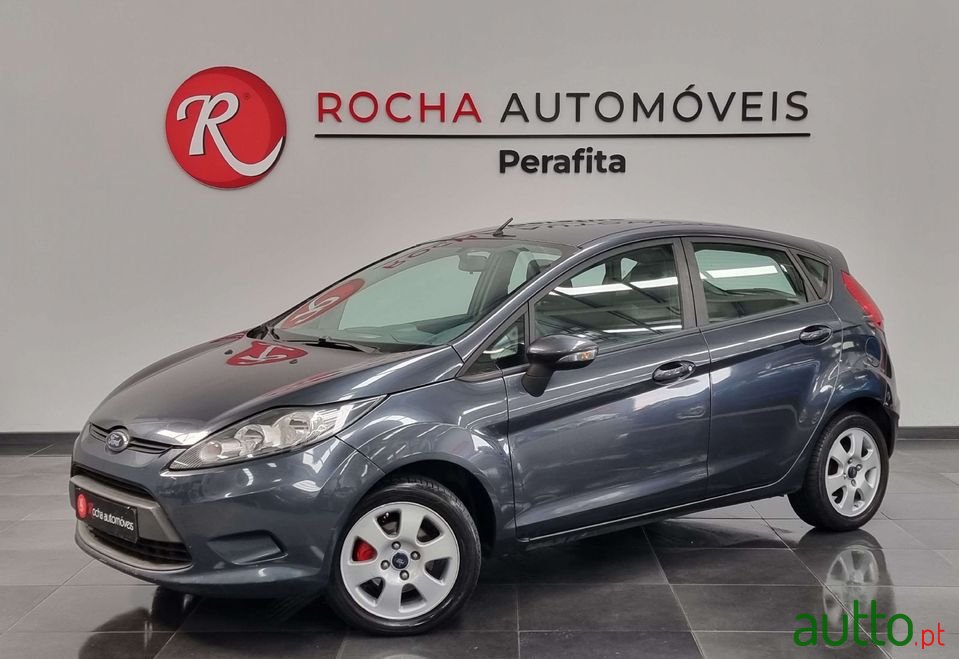 2009' Ford Fiesta photo #1