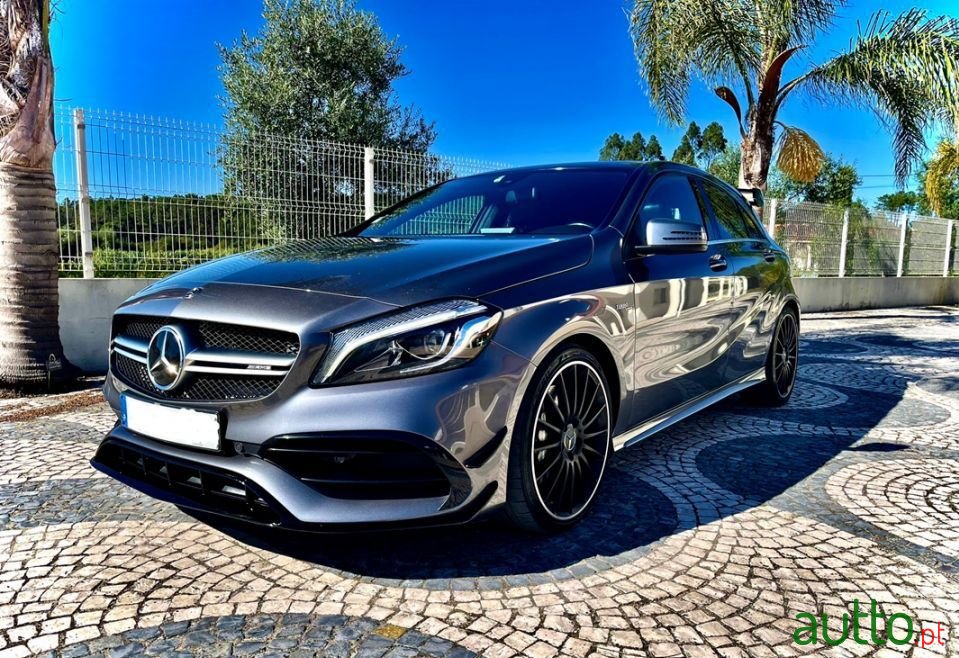 2017' Mercedes-Benz A 45 Amg photo #4