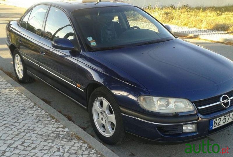 1999' Opel Omega photo #2