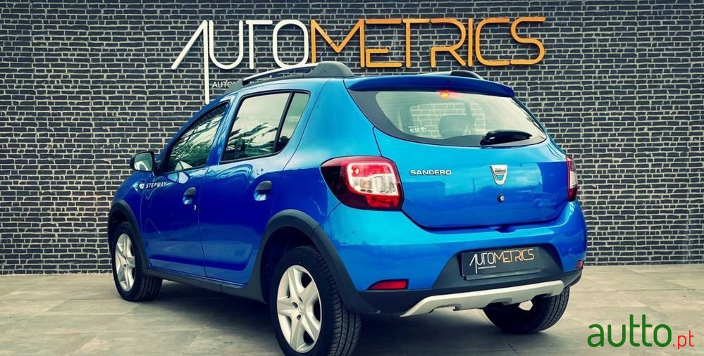 2016' Dacia Sandero 0.9 Tce Stepway photo #3