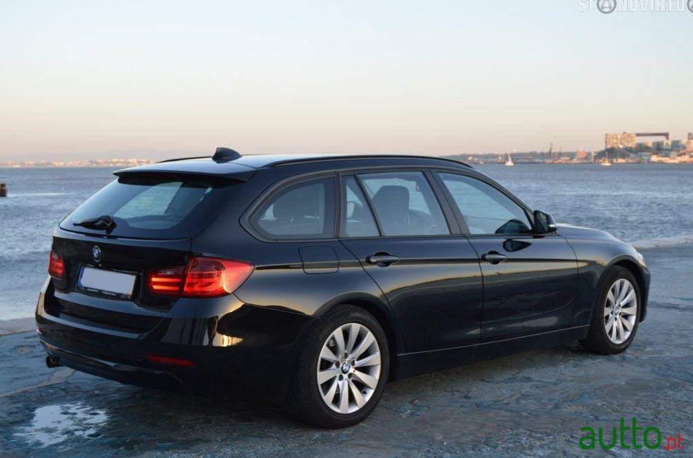 2013' BMW 320 D Auto Line Sport photo #3