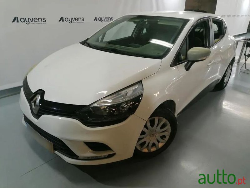 2016' Renault Clio 1.5 Dci Zen photo #1