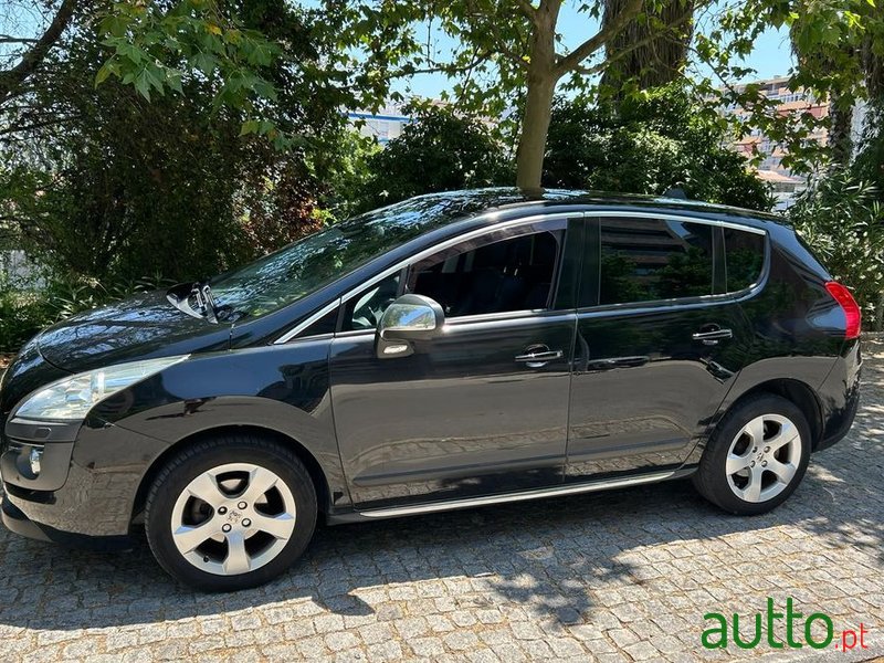 2010' Peugeot 3008 photo #1