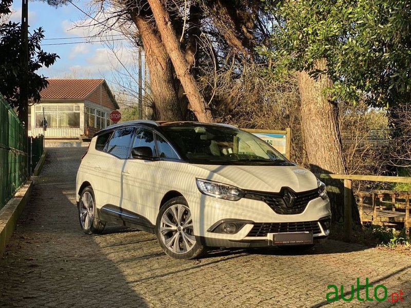 2018' Renault Grand Scenic photo #1