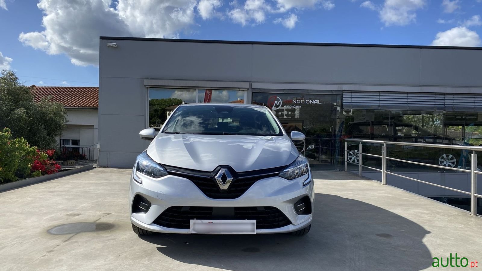 2020' Renault Clio photo #3