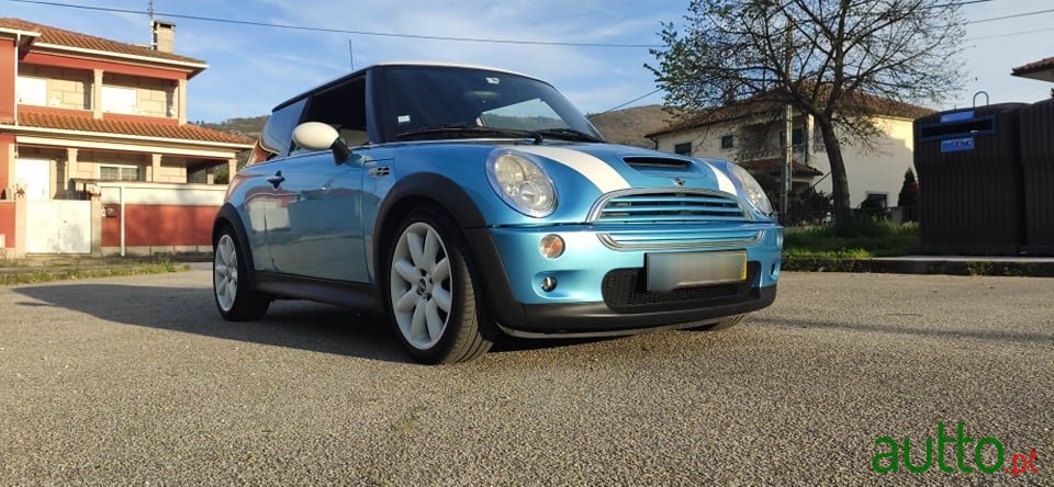 2003' MINI Cooper S photo #1