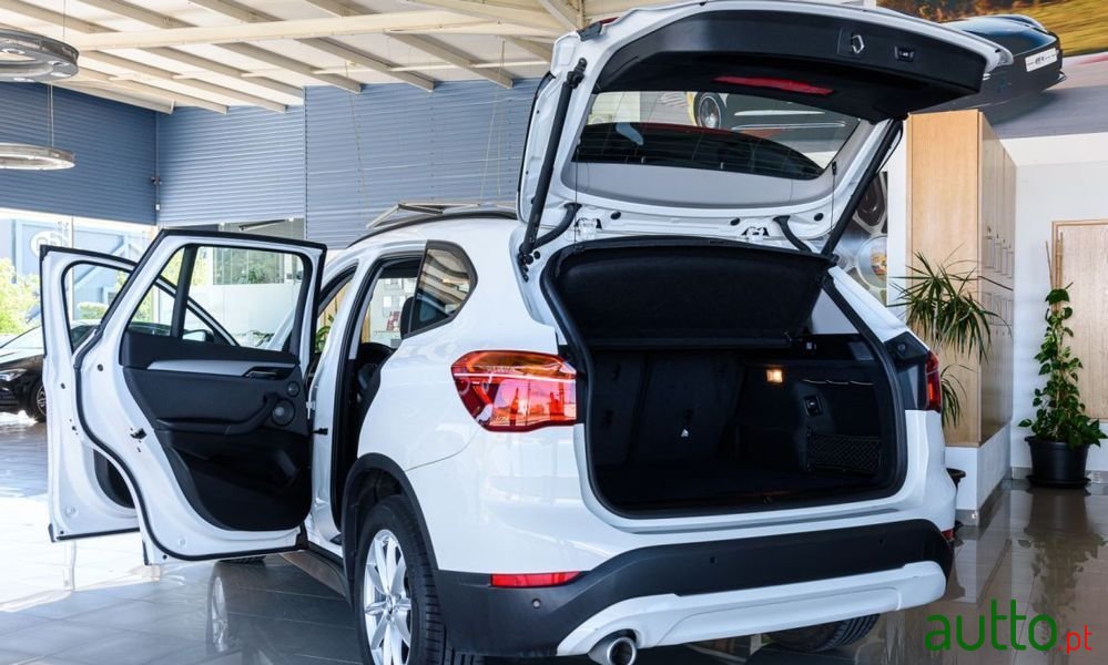 2020' BMW X1 photo #3