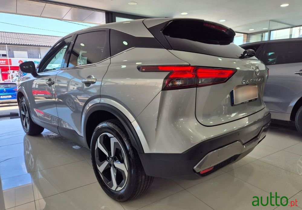 2022' Nissan Qashqai 1.3 Dig-T Acenta photo #5