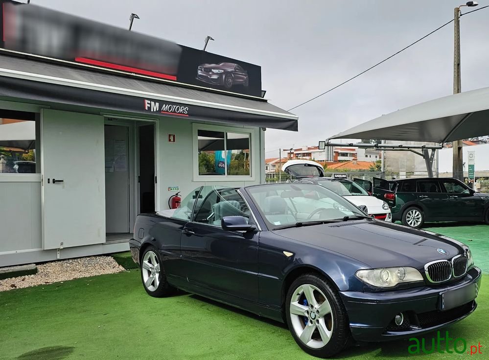 2006' BMW 320 Cd Cabrio photo #1