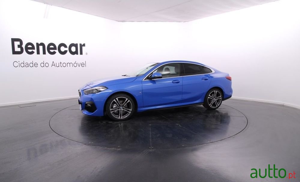 2021' BMW 216 D Pack M photo #2