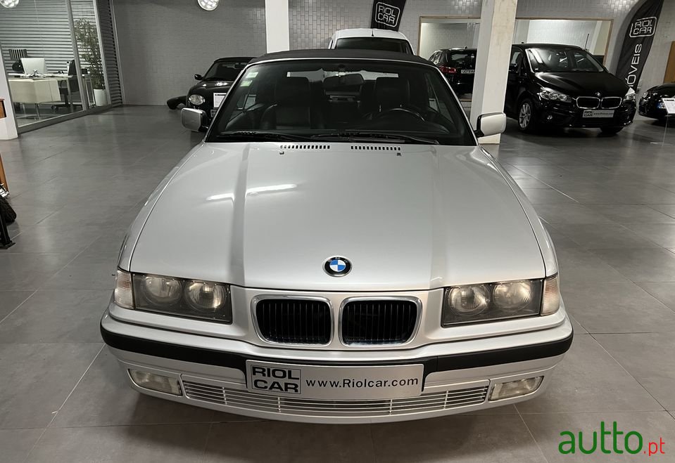 1998' BMW 318 photo #2