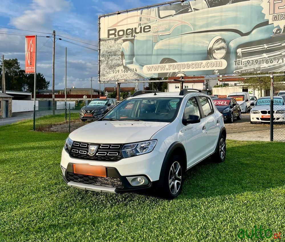 2020' Dacia Sandero 1.0 Tce Stepway photo #1