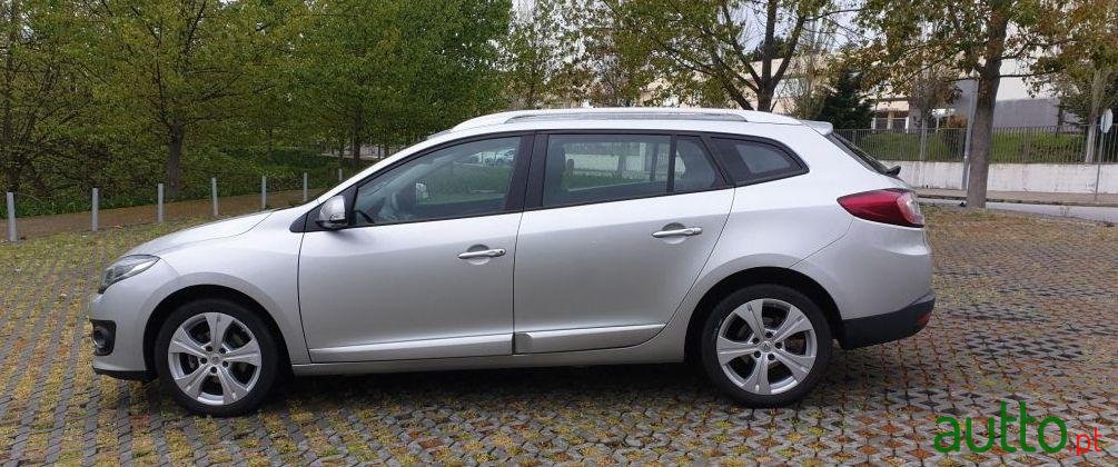 2014' Renault Megane Break photo #3