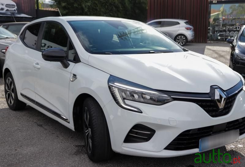 2021' Renault Clio 1.0 Tce Limited photo #3